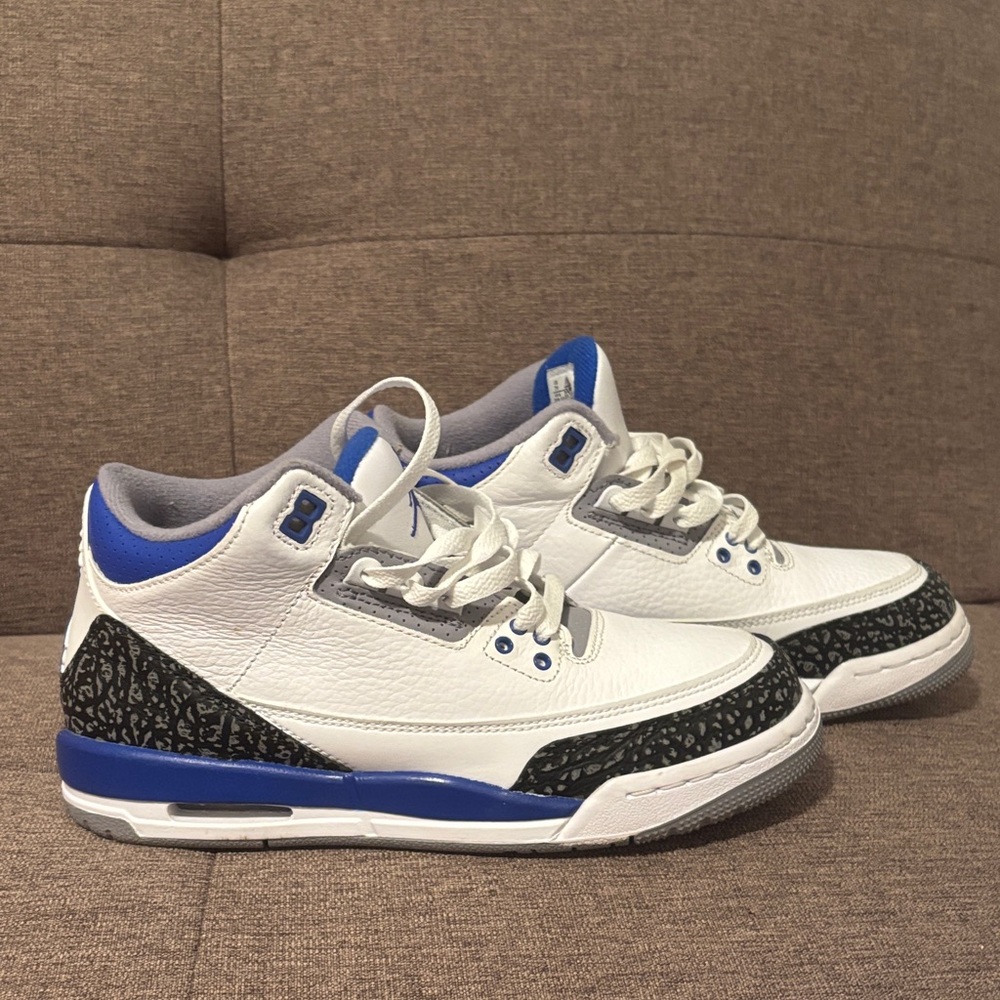 Jordan 4 Blue